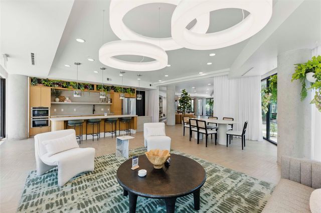 2209 S 1st ST 224, Austin, TX 78704