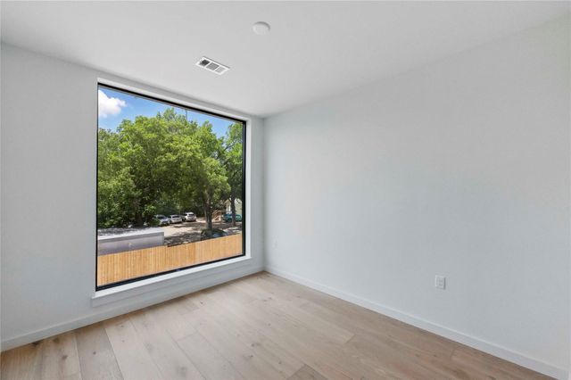 2209 S 1st ST 224, Austin, TX 78704