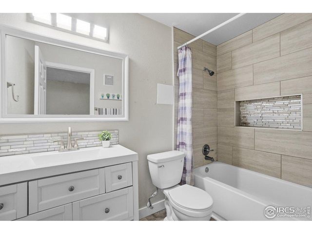 4450 S Pitkin St 126, Aurora, CO 80015