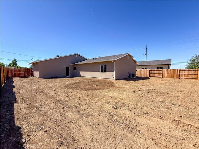 1519 9th Avenue, Olivehurst, CA 95961