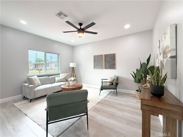 1519 9th Avenue, Olivehurst, CA 95961