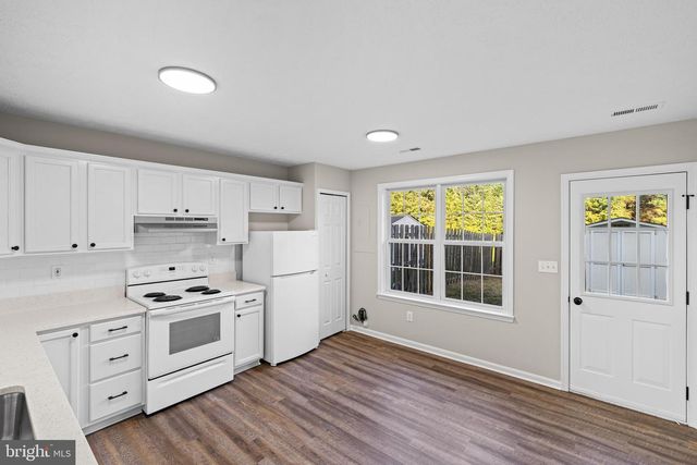 10505 TIDEWATER PLAINS DR, Fredericksburg, VA 22408