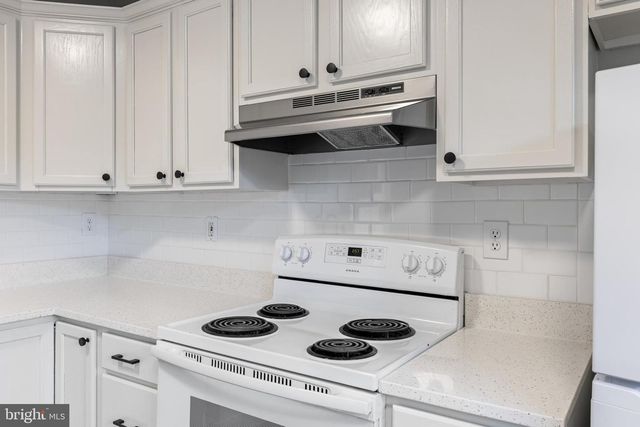 10505 TIDEWATER PLAINS DR, Fredericksburg, VA 22408