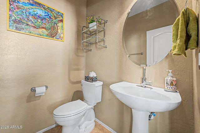 3671 E LESLIE Drive, Gilbert, AZ 85296