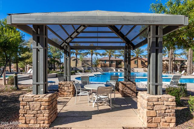 3671 E LESLIE Drive, Gilbert, AZ 85296