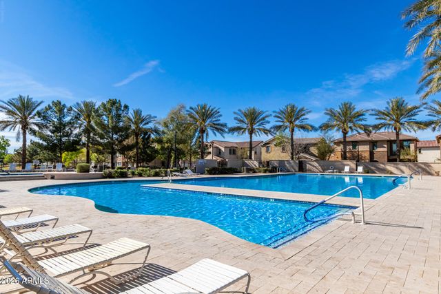 3671 E LESLIE Drive, Gilbert, AZ 85296
