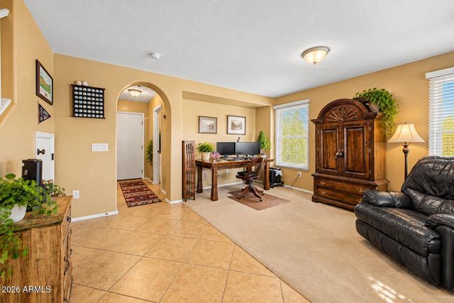 3671 E LESLIE Drive, Gilbert, AZ 85296
