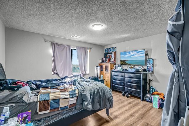 50047 250th W, Lancaster, CA 93536