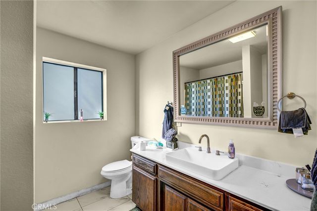 50047 250th W, Lancaster, CA 93536