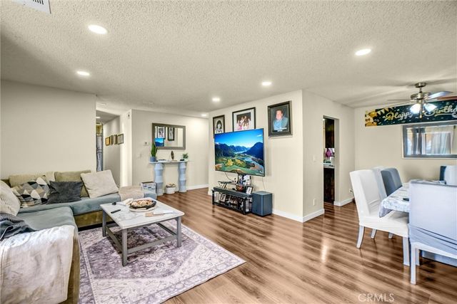 50047 250th W, Lancaster, CA 93536