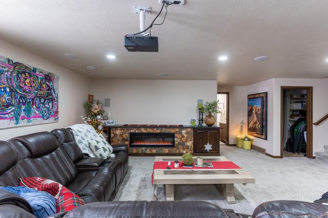 3371 1st Street, West Fargo, ND 58078