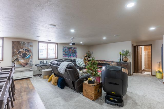 3371 1st Street, West Fargo, ND 58078