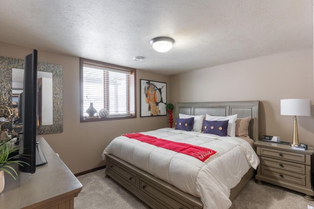 3371 1st Street, West Fargo, ND 58078