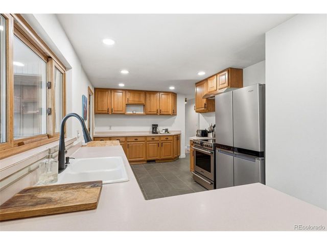 1065 Zang St, Golden, CO 80401