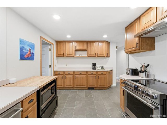 1065 Zang St, Golden, CO 80401