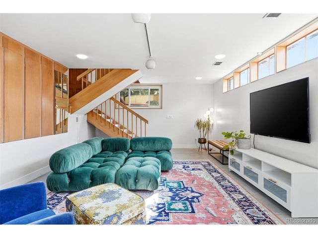 1065 Zang St, Golden, CO 80401