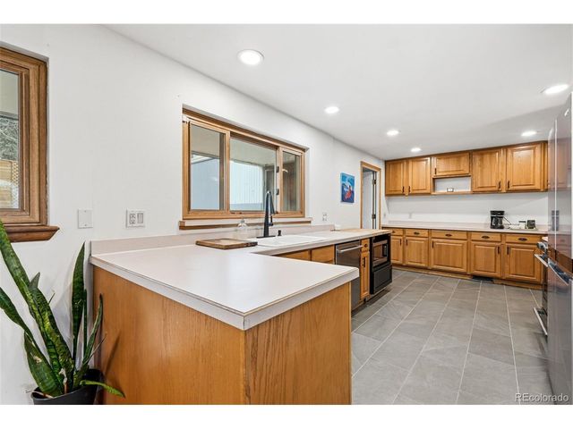 1065 Zang St, Golden, CO 80401