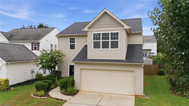 6715 Winners Drive, Whitsett, NC 27377
