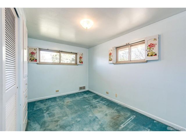 50 Ammons St, Lakewood, CO 80226