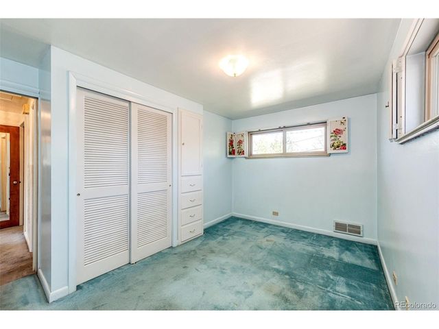 50 Ammons St, Lakewood, CO 80226