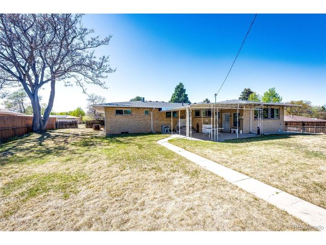 50 Ammons St, Lakewood, CO 80226