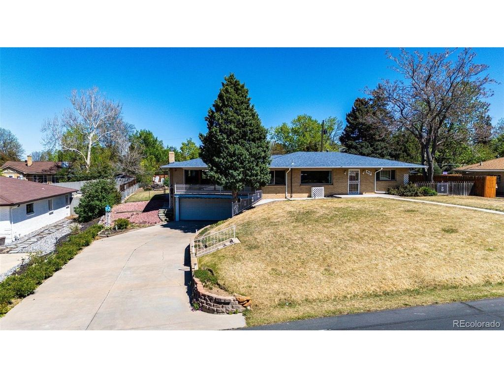 50 Ammons St, Lakewood, CO 80226