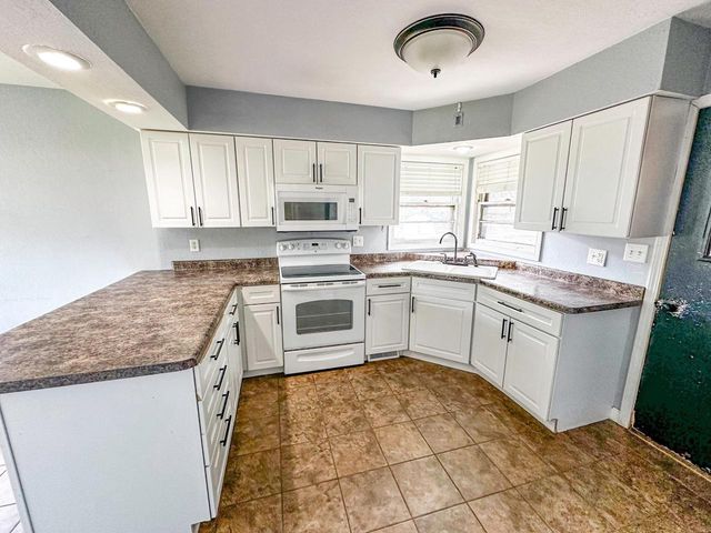 161 PADDOCK AVENUE, Park Falls, WI 54552