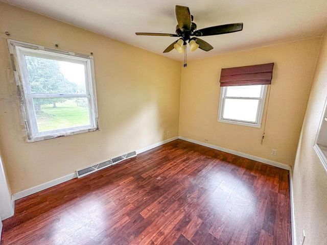 161 PADDOCK AVENUE, Park Falls, WI 54552