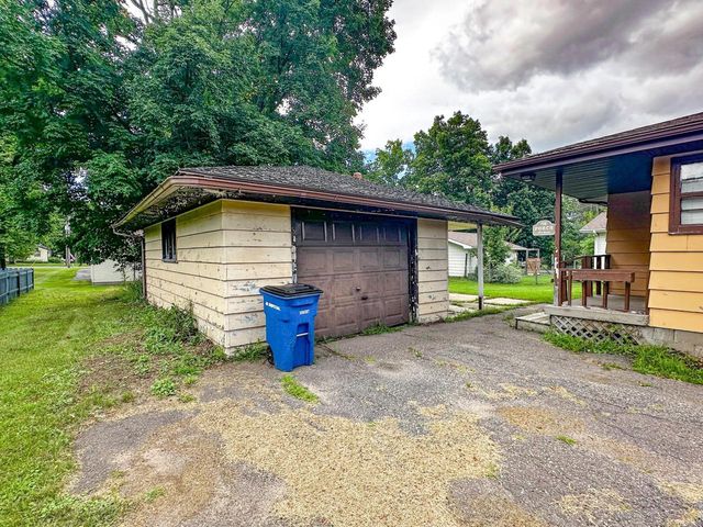 161 PADDOCK AVENUE, Park Falls, WI 54552