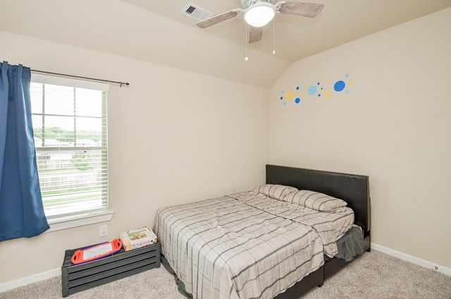 6807 Vista Ledge Drive, Baytown, TX 77521