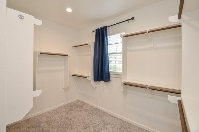6807 Vista Ledge Drive, Baytown, TX 77521