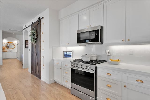 8357 Macron, Oak Hills, CA 92344