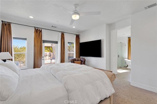 8357 Macron, Oak Hills, CA 92344