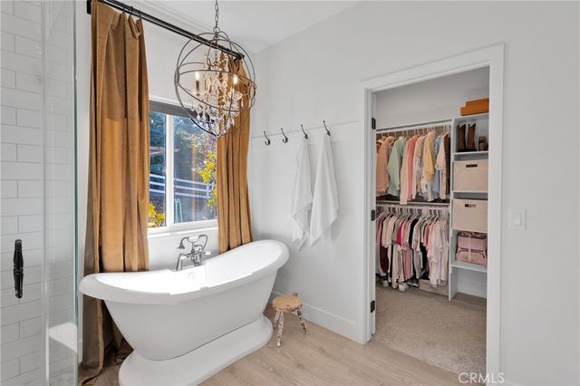 8357 Macron, Oak Hills, CA 92344