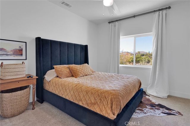 8357 Macron, Oak Hills, CA 92344