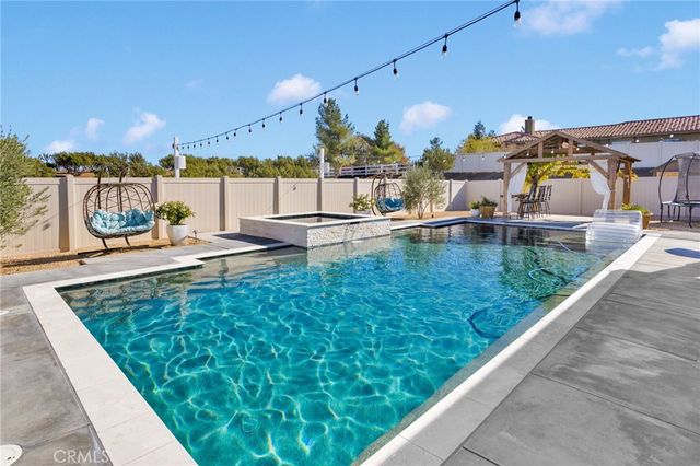 8357 Macron, Oak Hills, CA 92344