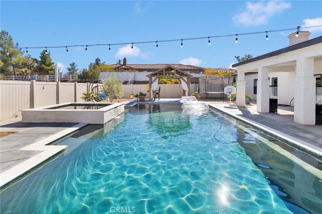 8357 Macron, Oak Hills, CA 92344