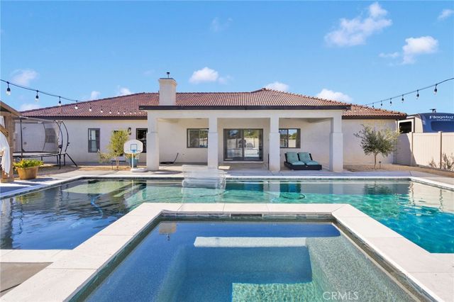 8357 Macron, Oak Hills, CA 92344