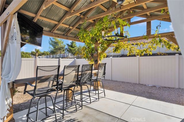 8357 Macron, Oak Hills, CA 92344