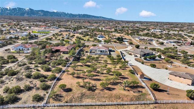 8357 Macron, Oak Hills, CA 92344