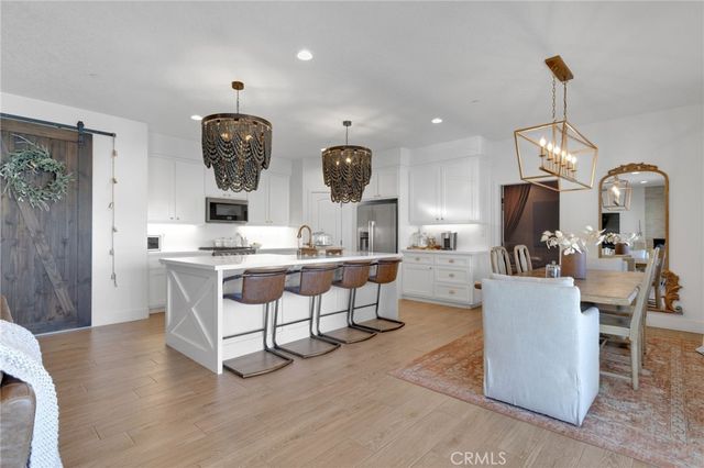 8357 Macron, Oak Hills, CA 92344