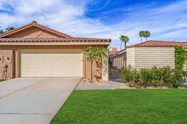 250 Calle Del Verano, Palm Desert, CA 92260