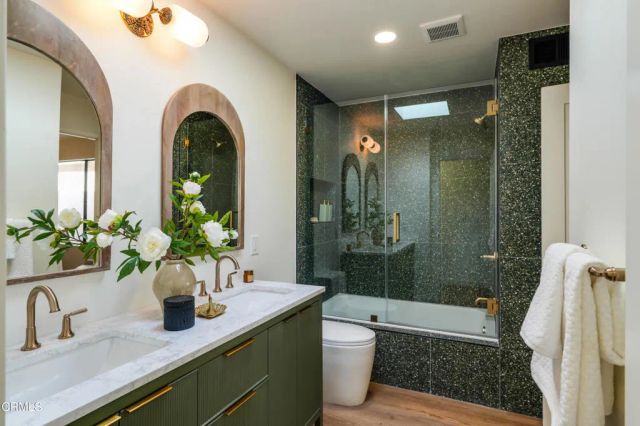 250 Calle Del Verano, Palm Desert, CA 92260