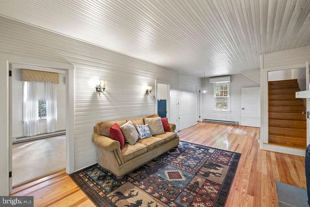 630 BUCHANAN VALLEY RD, Orrtanna, PA 17353