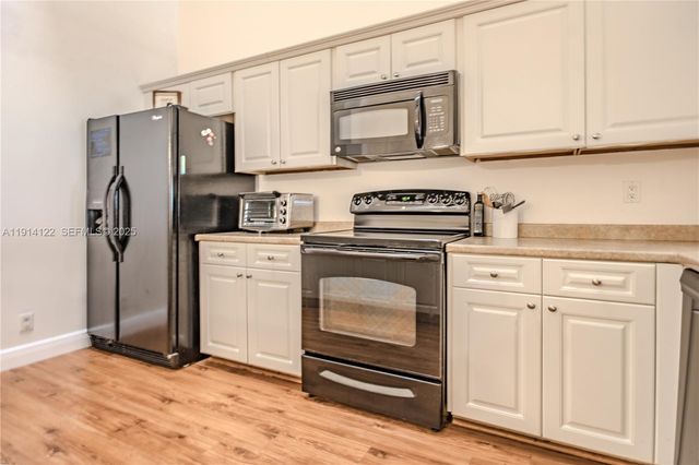 7652 S Pinewalk Drive S 139, Margate, FL 33063