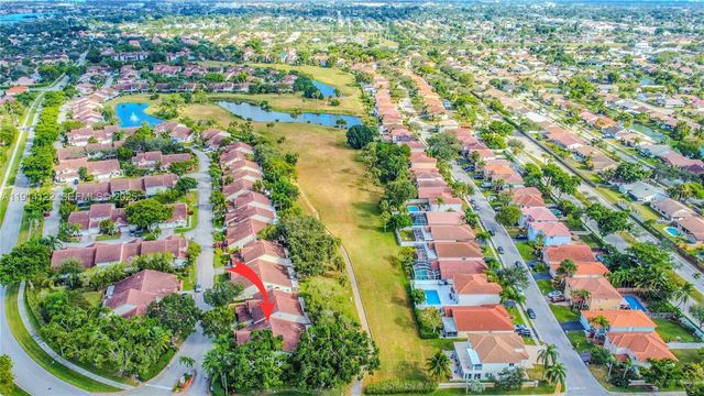 7652 S Pinewalk Drive S 139, Margate, FL 33063