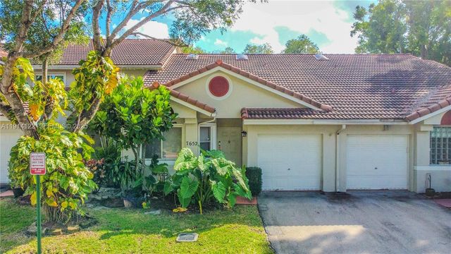 7652 S Pinewalk Drive S 139, Margate, FL 33063