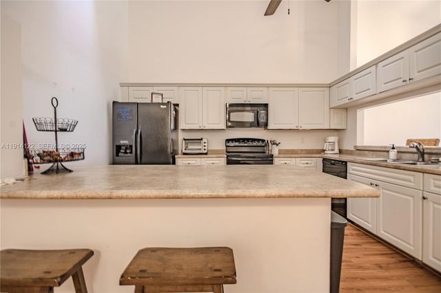 7652 S Pinewalk Drive S 139, Margate, FL 33063