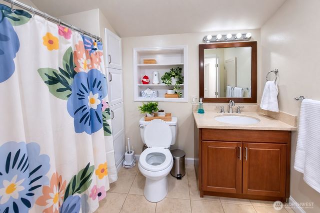 7417 NE 170th Street, Kenmore, WA 98028