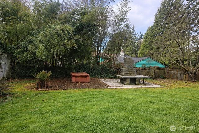 7417 NE 170th Street, Kenmore, WA 98028